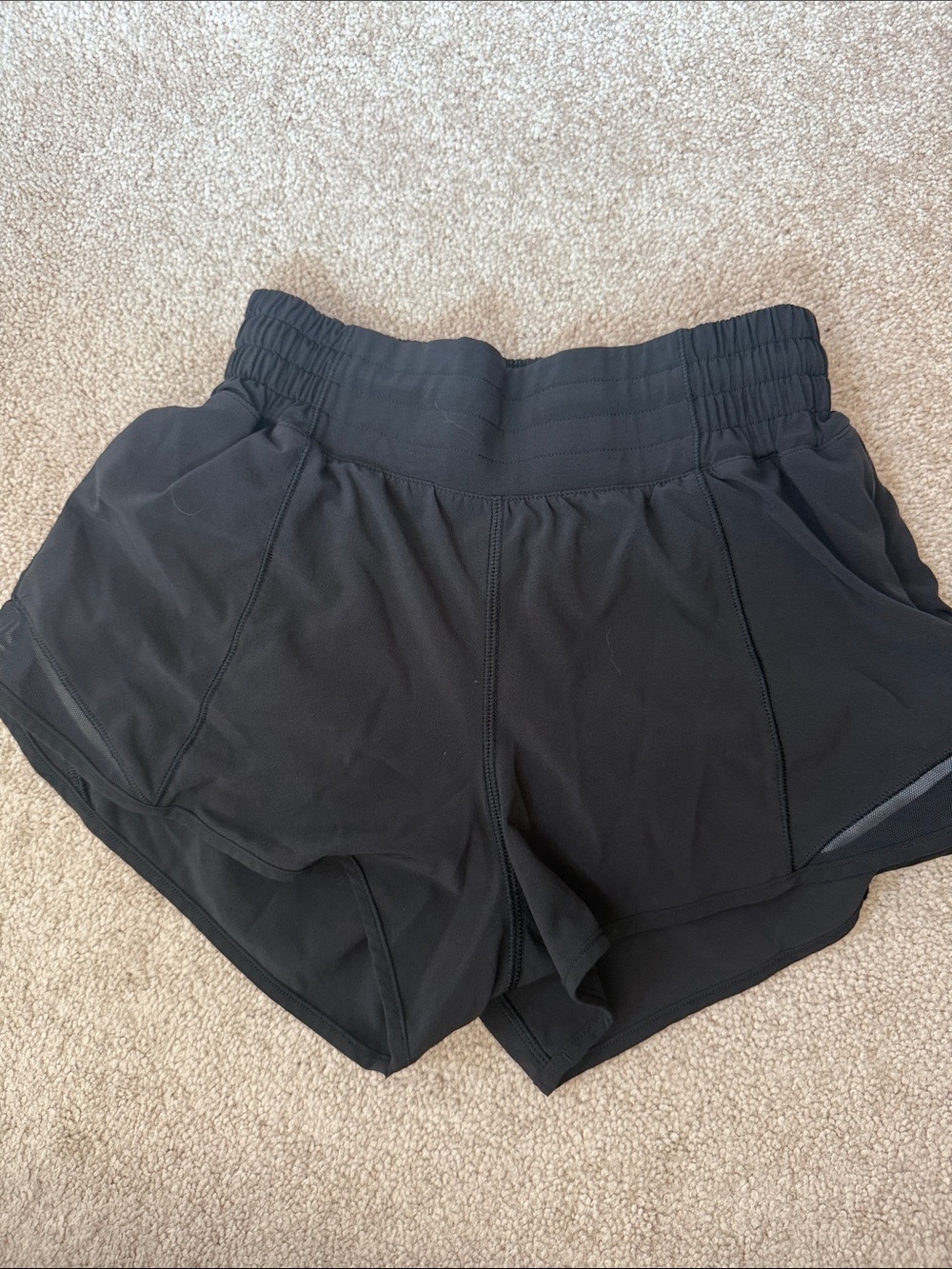 lululemon athletica Hotty Hot High Rise Black Athletic Running Shorts - Picture 2 of 3